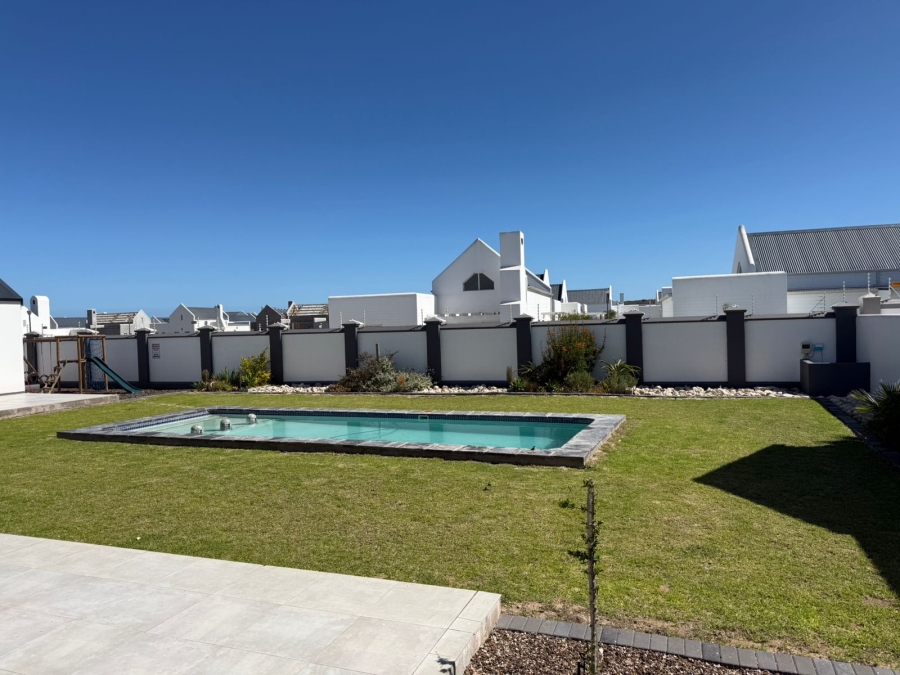 1 Bedroom Property for Sale in Laguna Western Cape